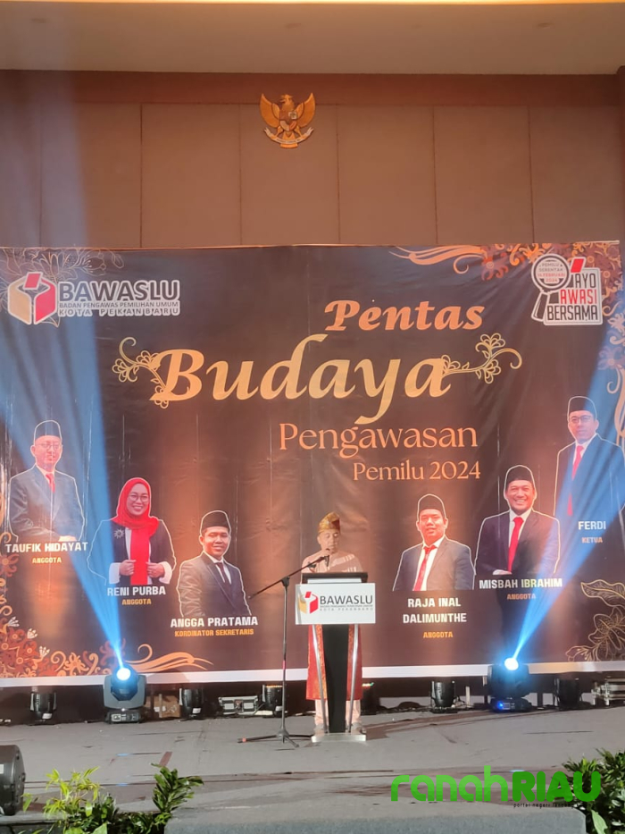 Gelar Pentas Budaya, Bawaslu Pekanbaru Ajak Seluruh Elemen Sukseskan Pemilu 2024